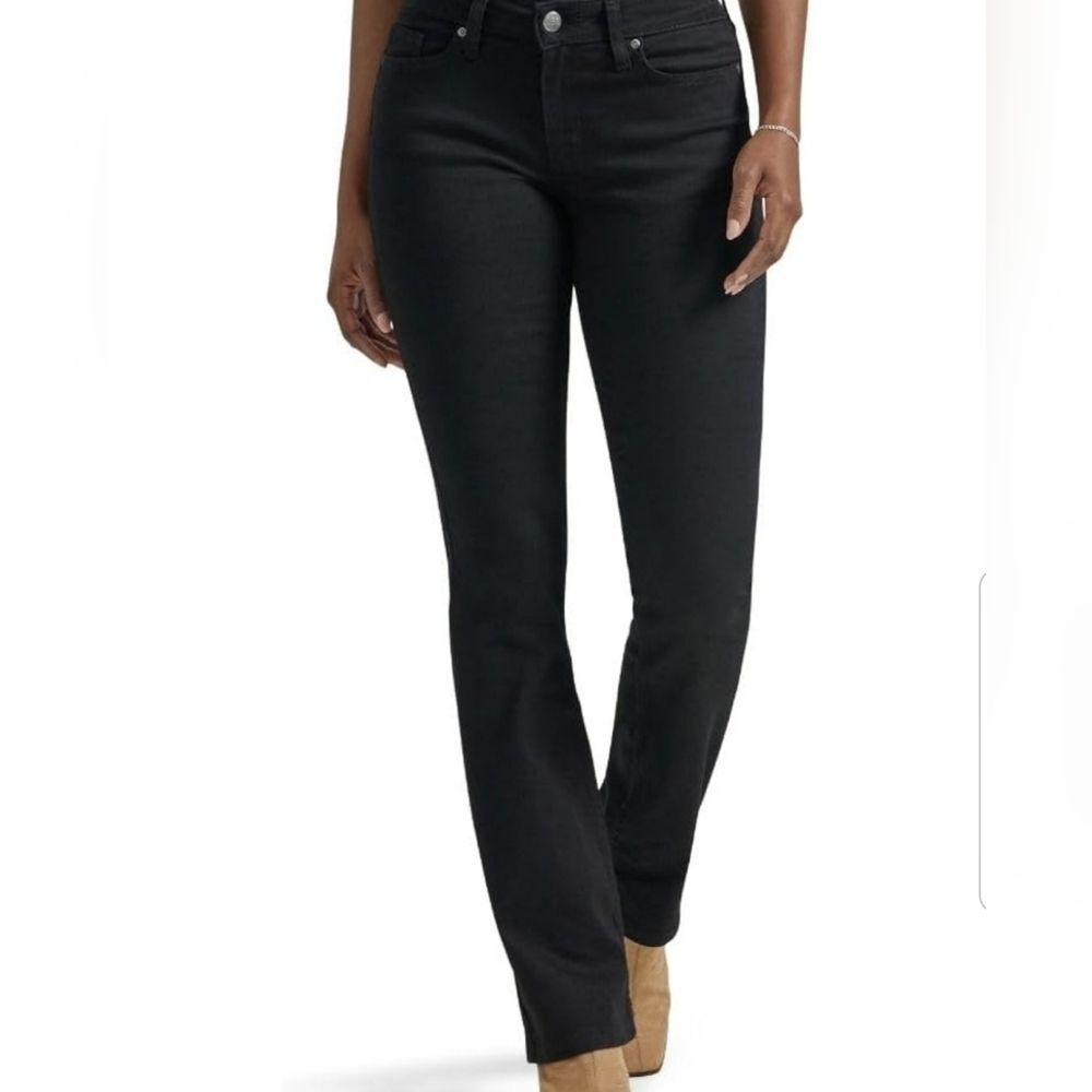 Lee Bootcut Legendary Style Mid Rise Black Denim Waist 18 inches NWT Sz 16
